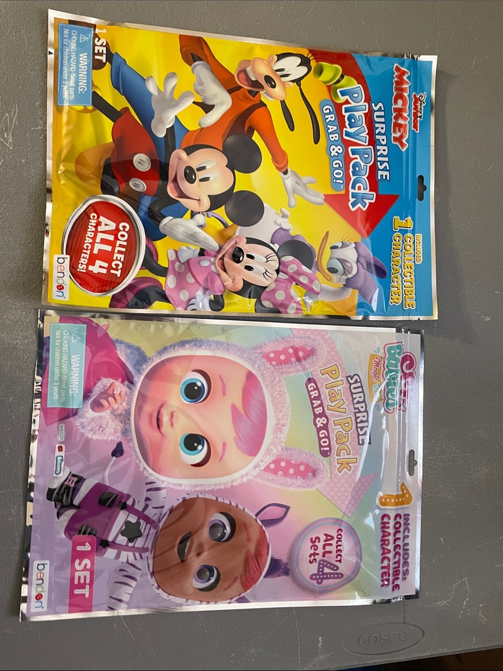 Disney Surprise Play Pack Duo - Yellow & Pink Character Blind Bags